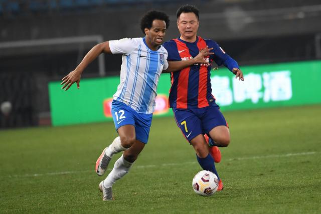 阿尔瓦雷斯加盟马竞后打进11球 同期队内射手王