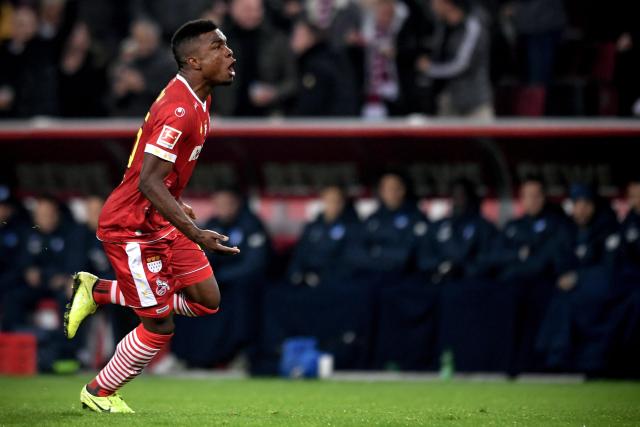 韩硕出任四川男篮主帅 球队希望他严抓训练